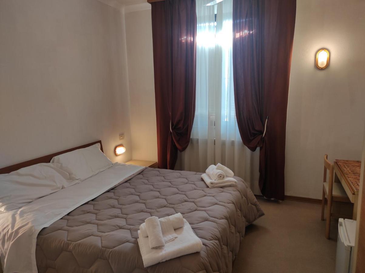 Hotel Centrale Chiusi Bilik gambar