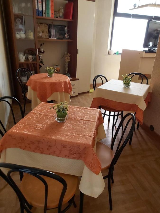 Hotel Centrale Chiusi Luaran gambar